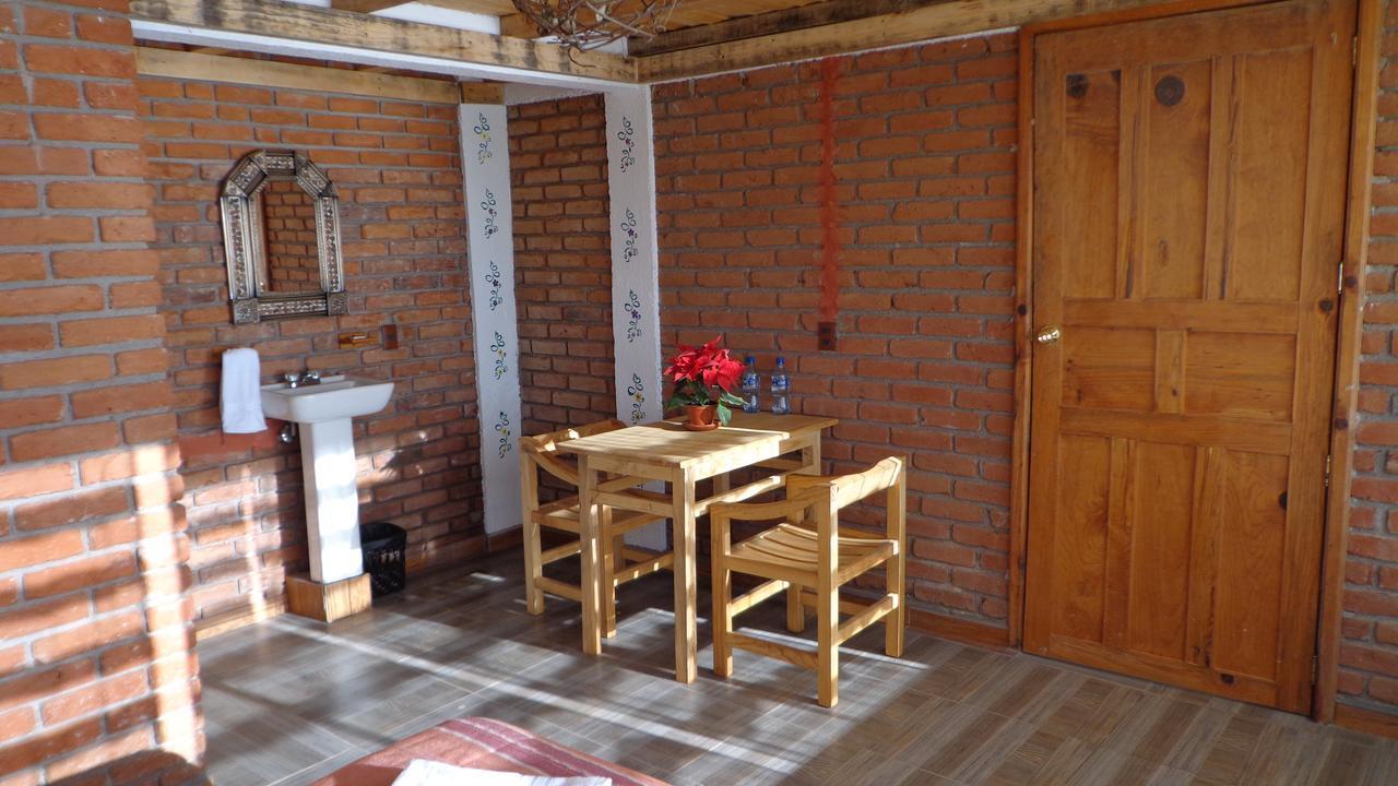 Zirahuen Cuin Habitaciones Rusticas מראה חיצוני תמונה