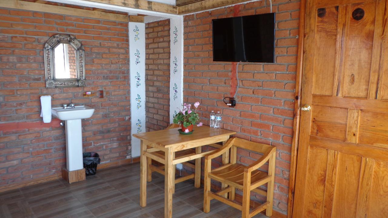Zirahuen Cuin Habitaciones Rusticas מראה חיצוני תמונה
