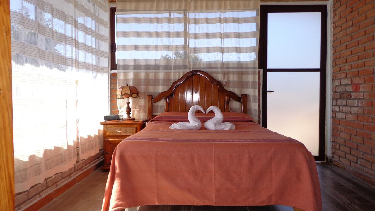 Zirahuen Cuin Habitaciones Rusticas מראה חיצוני תמונה